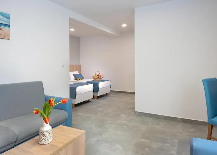 Martinez Отель Созополь