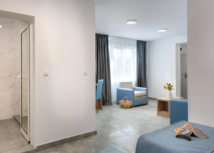 Martinez Созополь