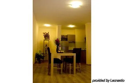 Martinez Созополь